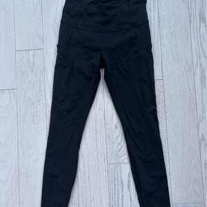 Black Lululemon Fast and Free High Rise Tight 25” Leggings.